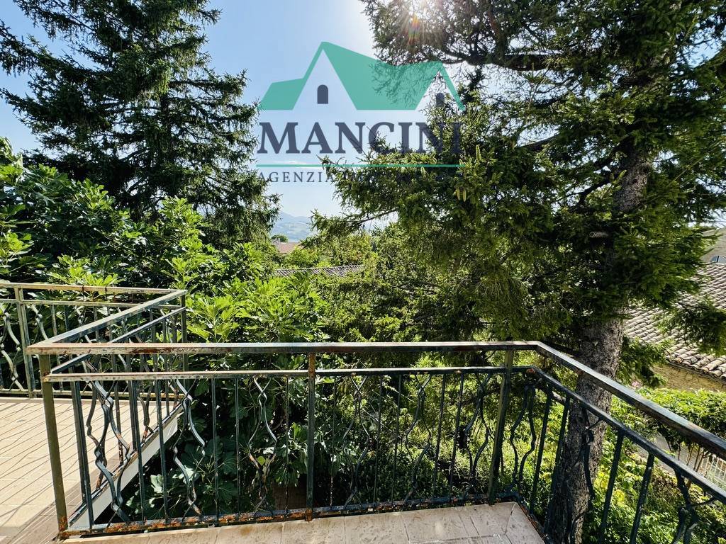 BIFAMILIARE in affitto a Cupramontana