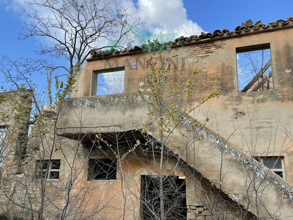 Rustico in vendita a Cingoli, periferia