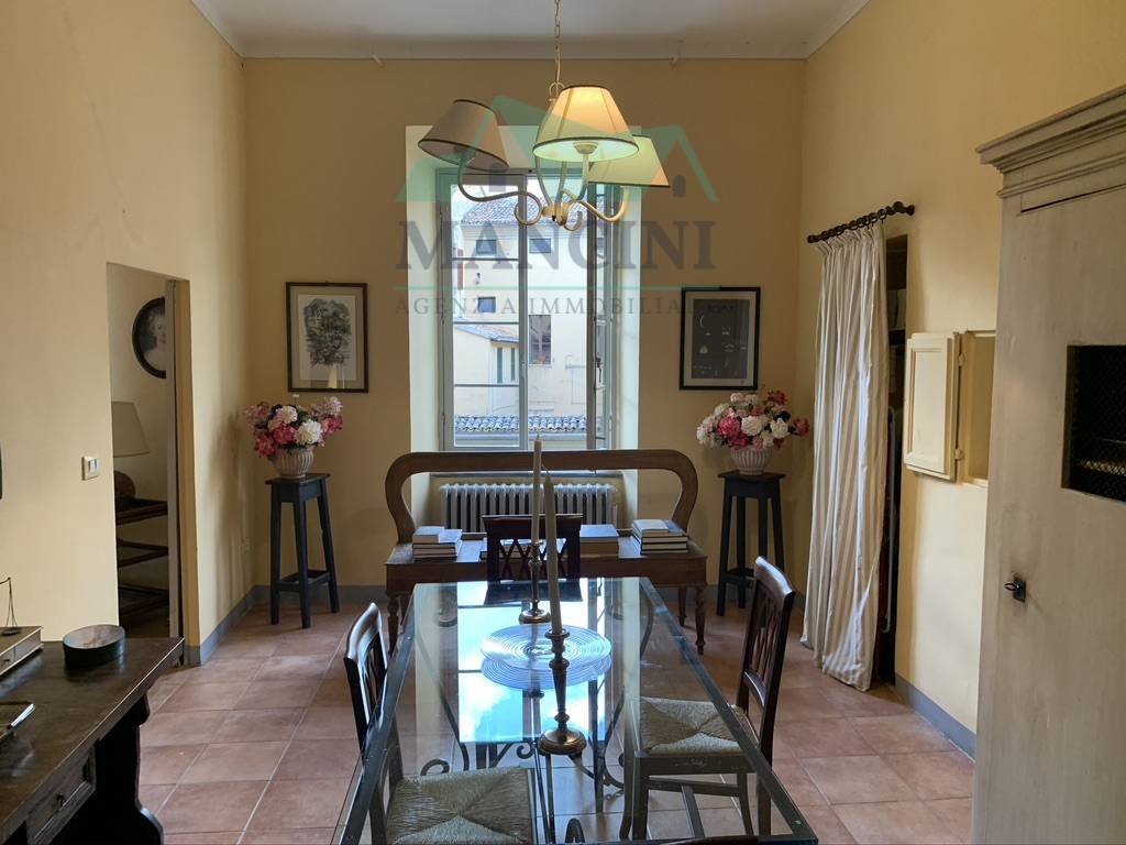 Appartamento in affitto a Jesi, centro zona alta