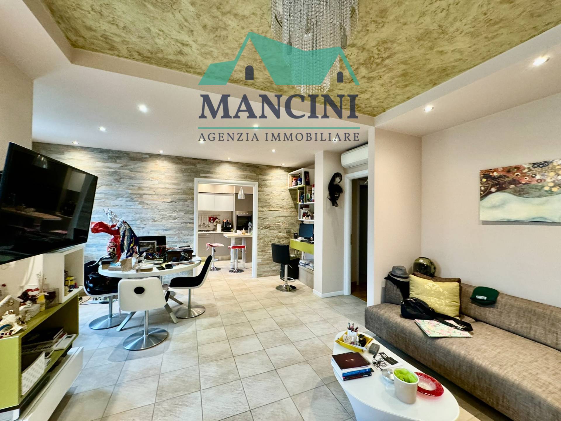 Appartamento in vendita a Jesi, Gallodoro