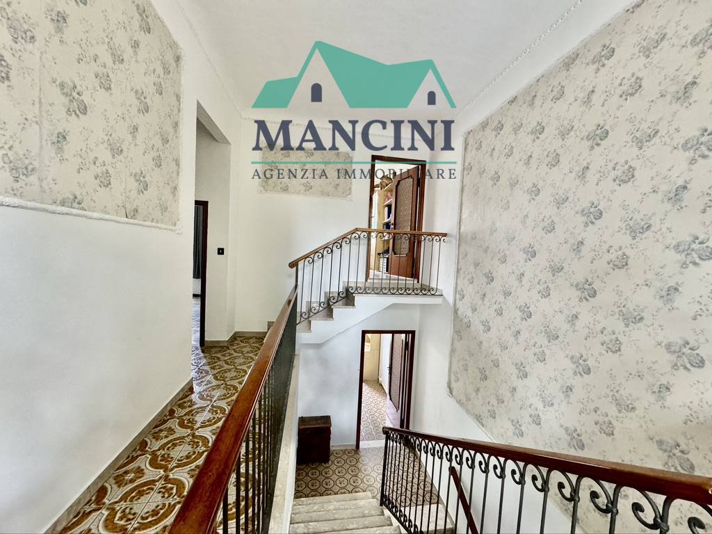 CASA INDIPENDENTE in vendita a Jesi, CENTRO
