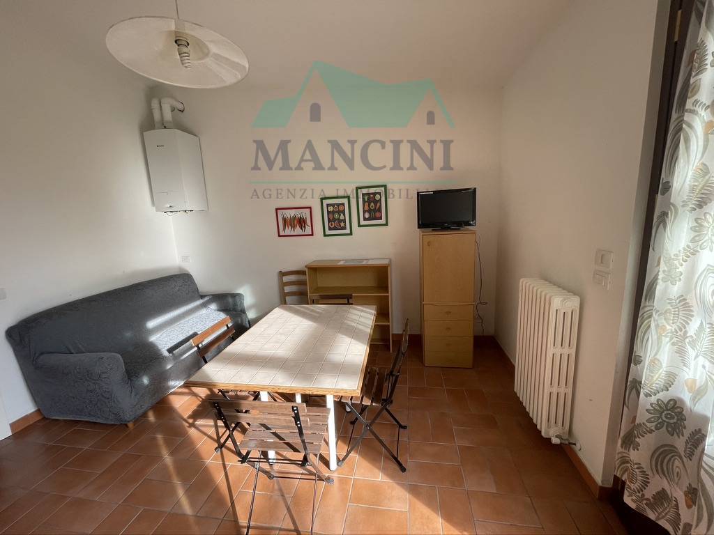 Appartamento in affitto a Jesi, Castelrosino