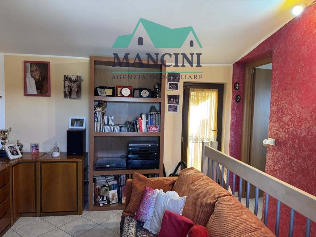 BIFAMILIARE in vendita a Jesi