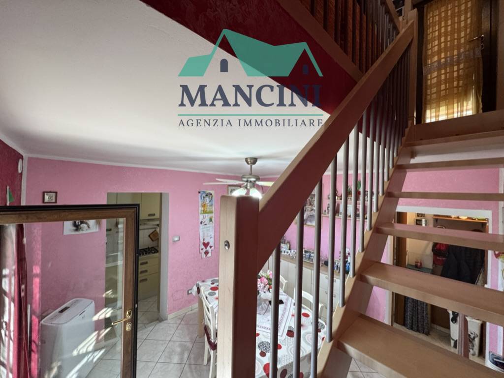 BIFAMILIARE in vendita a Jesi