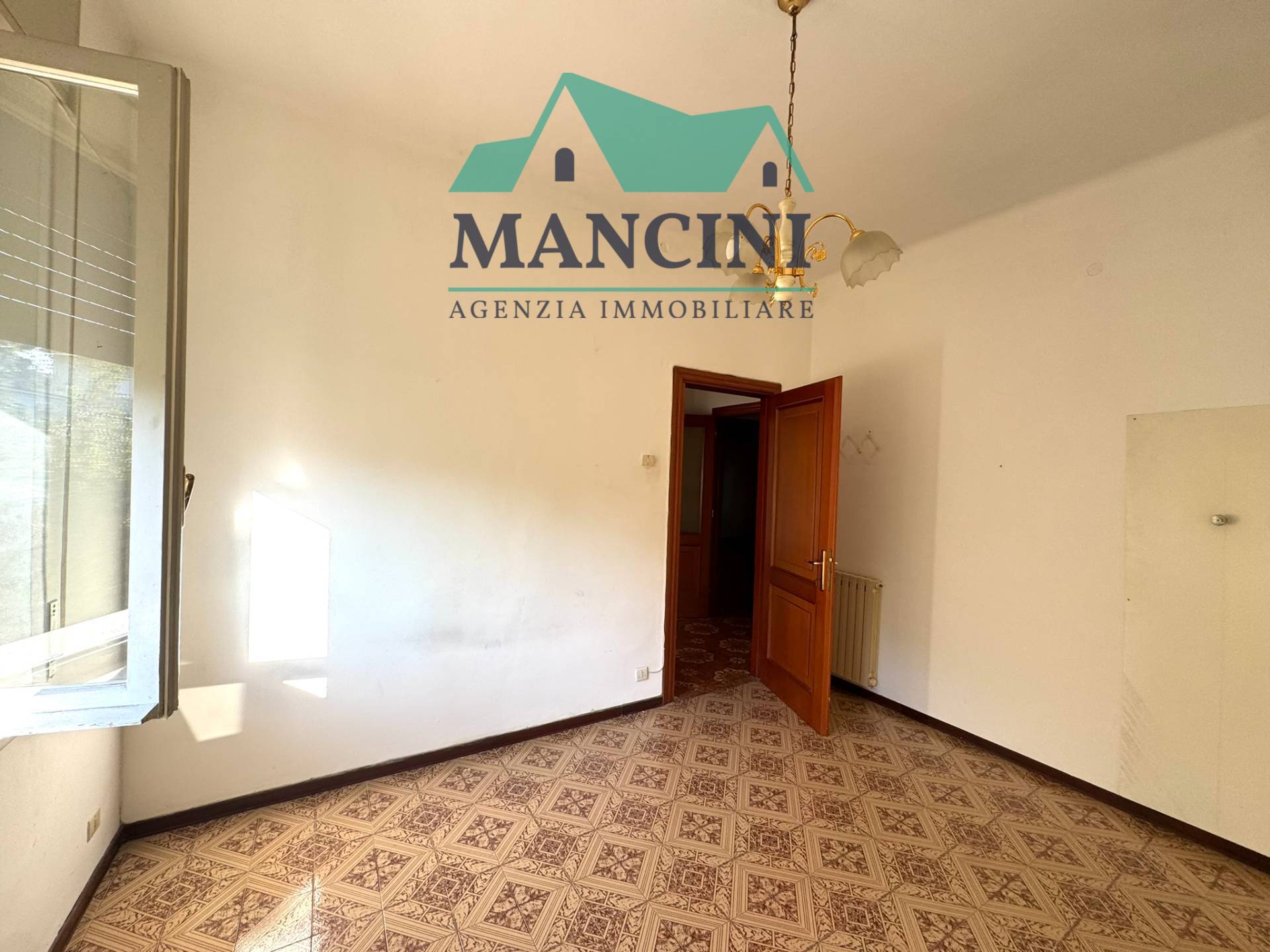 Appartamento in vendita a Jesi, CENTRO