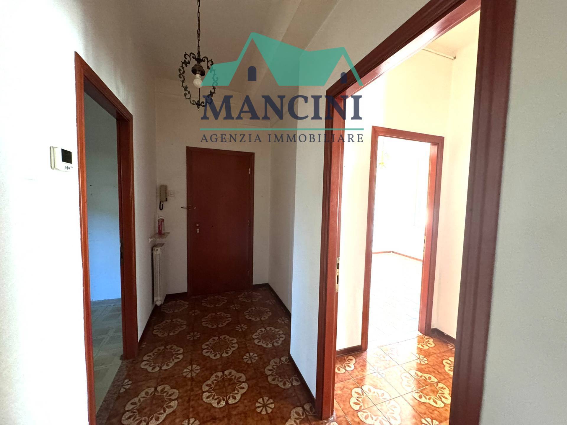 Appartamento in vendita a Jesi, CENTRO