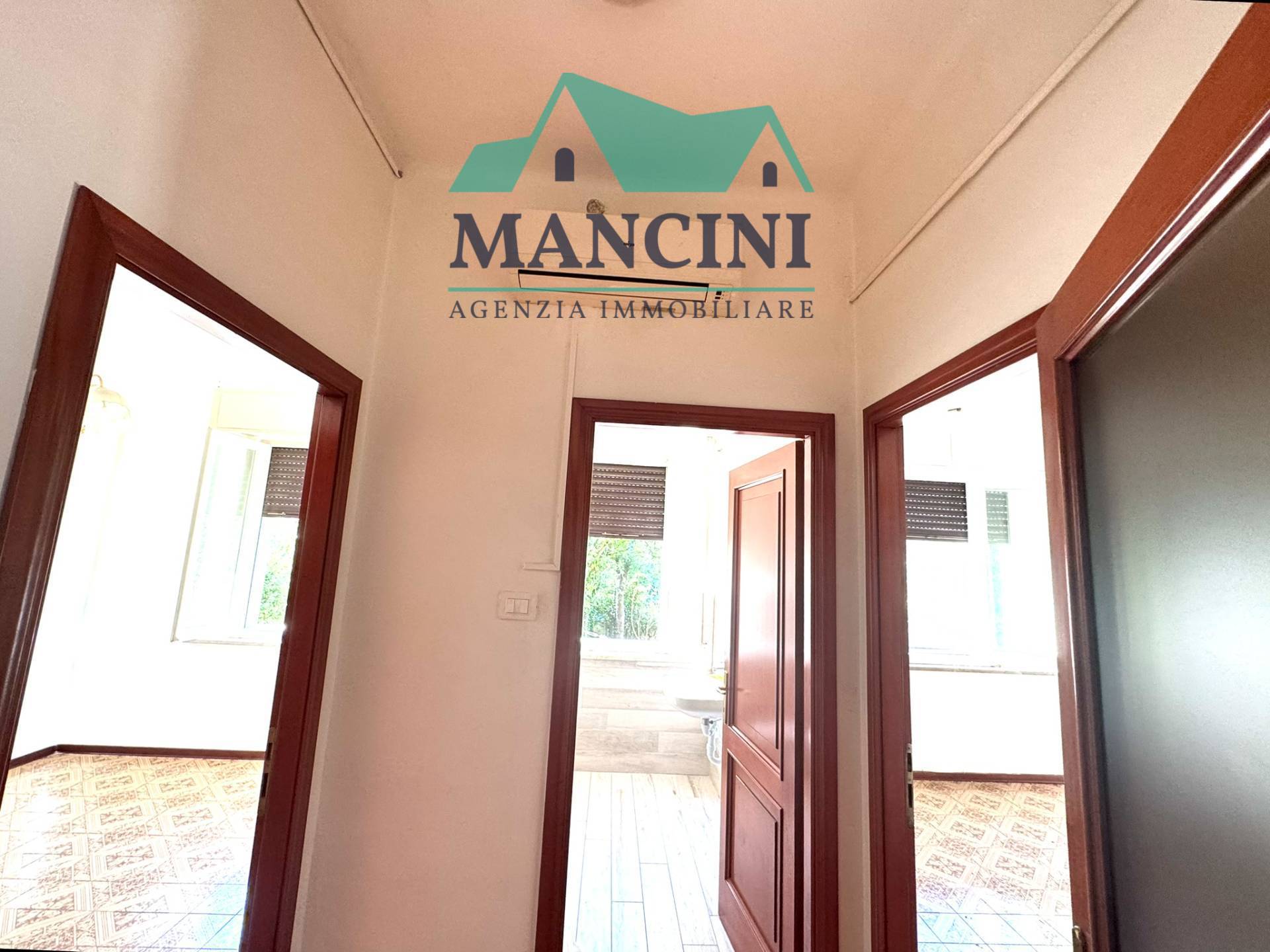 Appartamento in vendita a Jesi, CENTRO