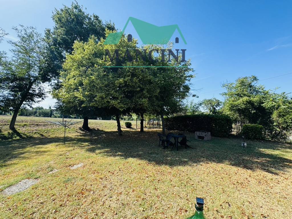 Appartamento in affitto a Jesi, jesi est