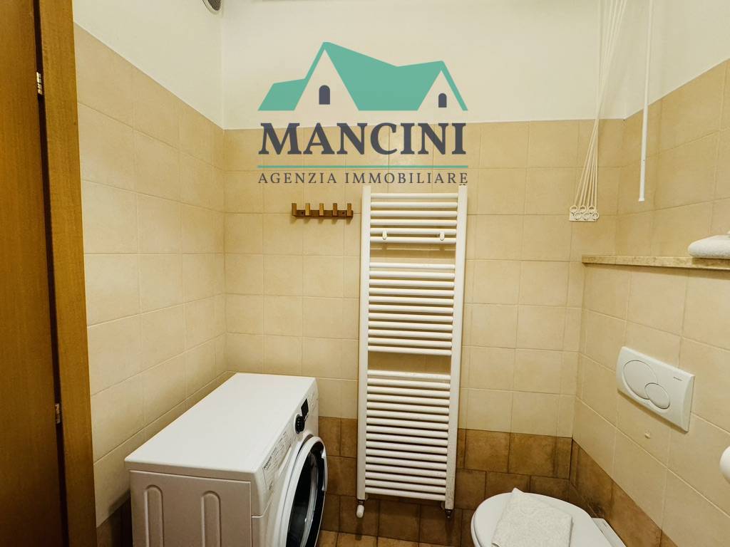 Appartamento in affitto a Jesi, jesi est