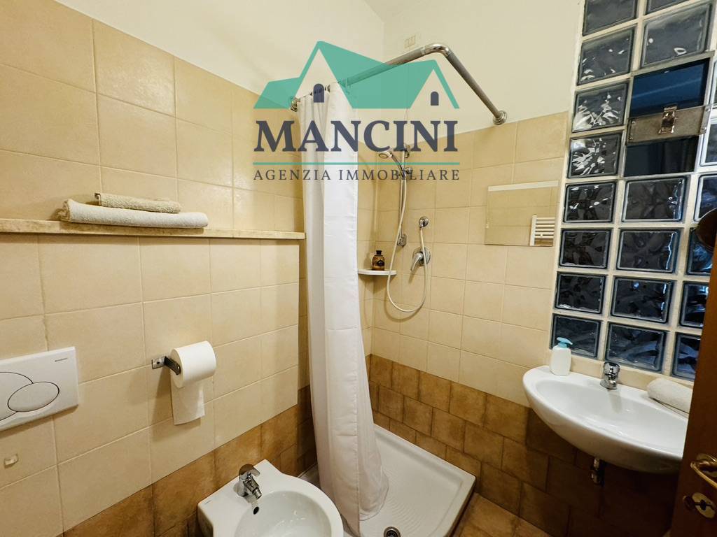Appartamento in affitto a Jesi, jesi est