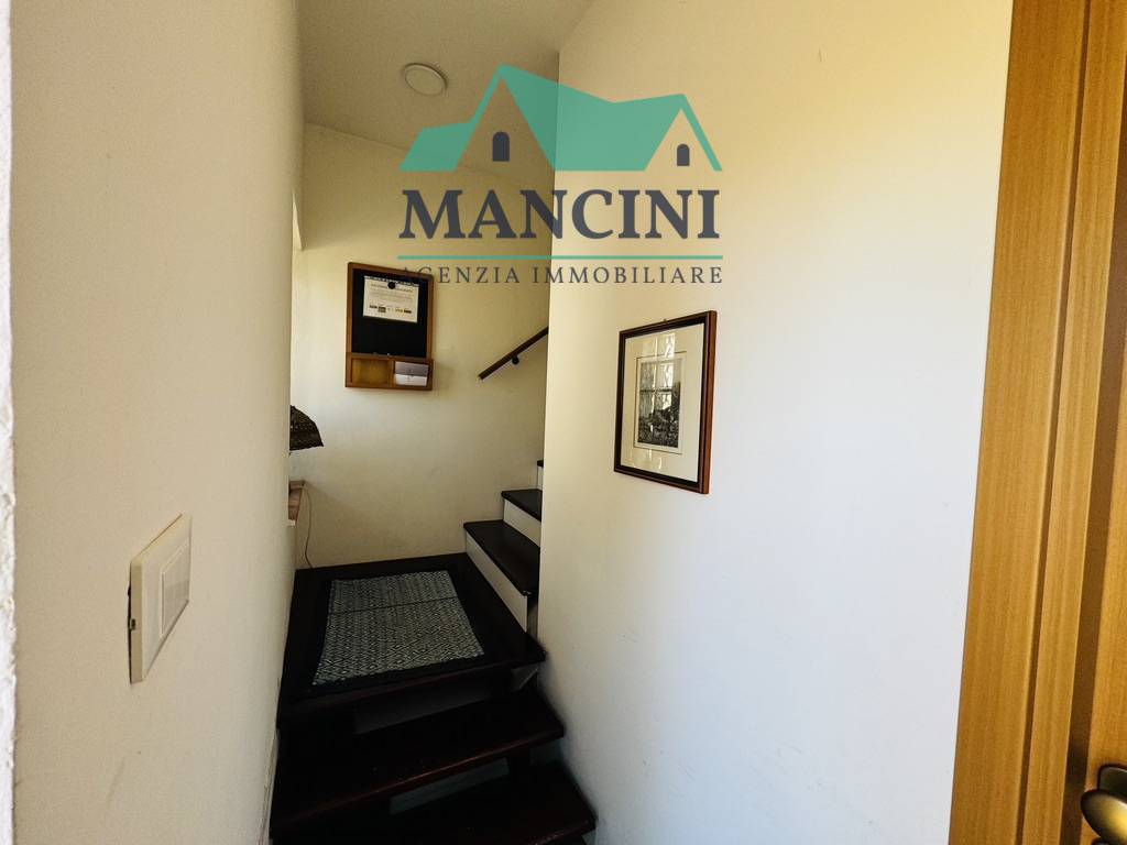 Appartamento in affitto a Jesi, jesi est