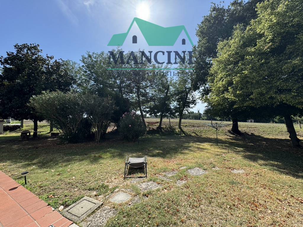 Appartamento in affitto a Jesi, jesi est