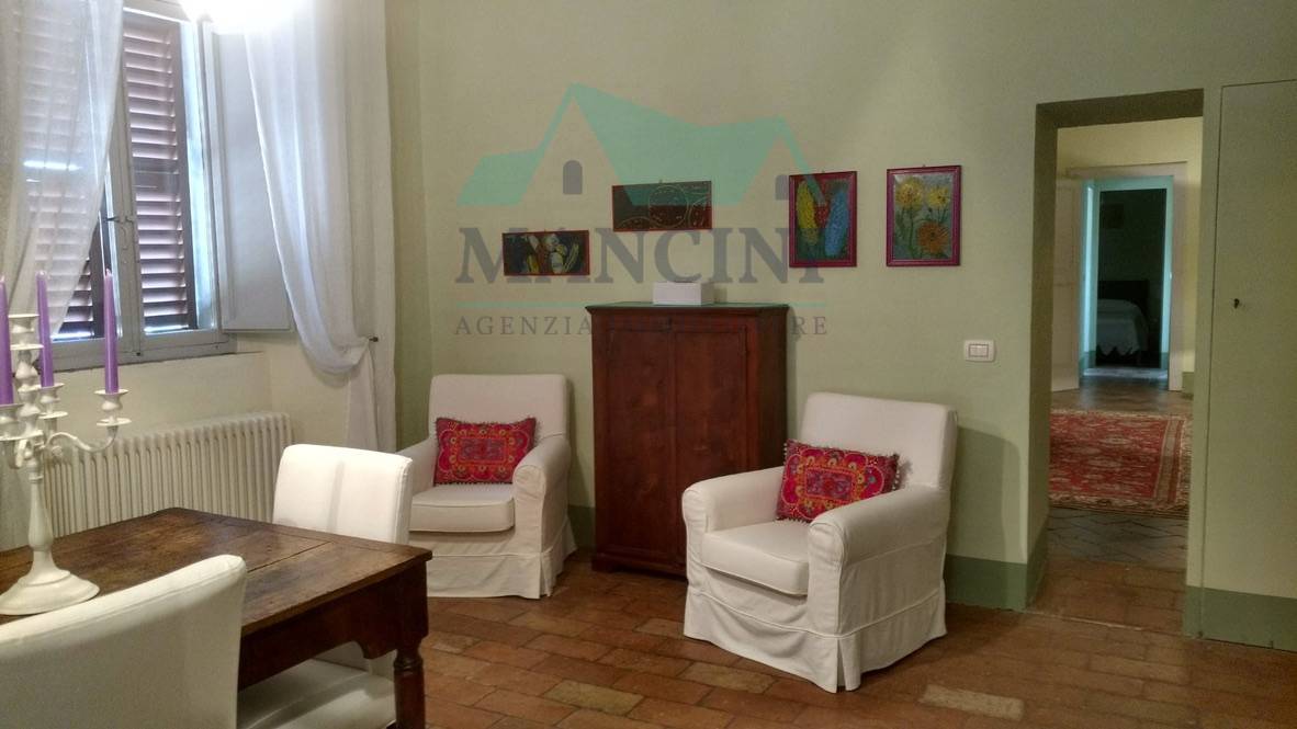 Appartamento in affitto a Jesi, centro zona alta