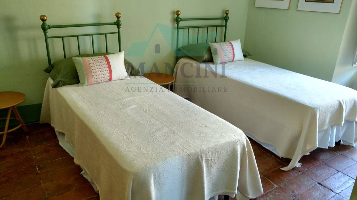 Appartamento in affitto a Jesi, centro zona alta