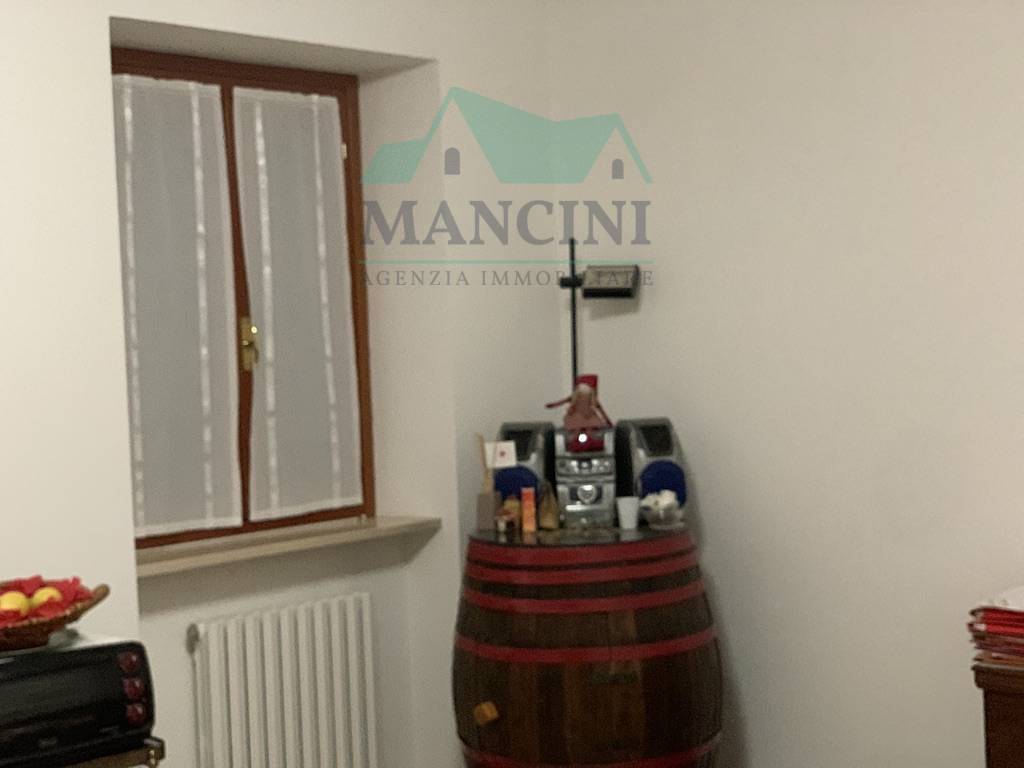 Rustico in vendita a Jesi, Spina