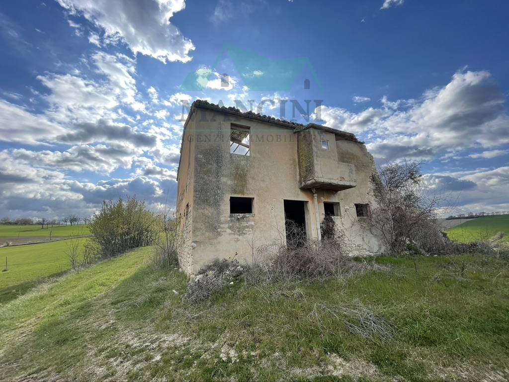 Rustico in vendita a Cingoli, periferia