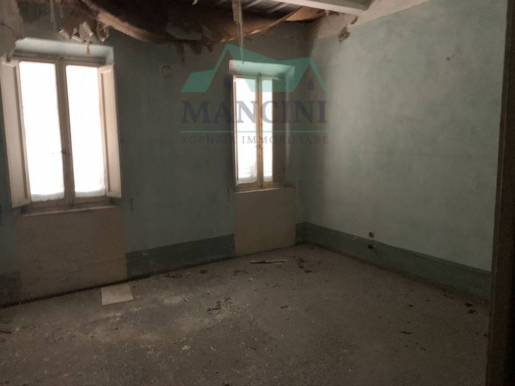 BIFAMILIARE in vendita a Jesi, centro zona alta