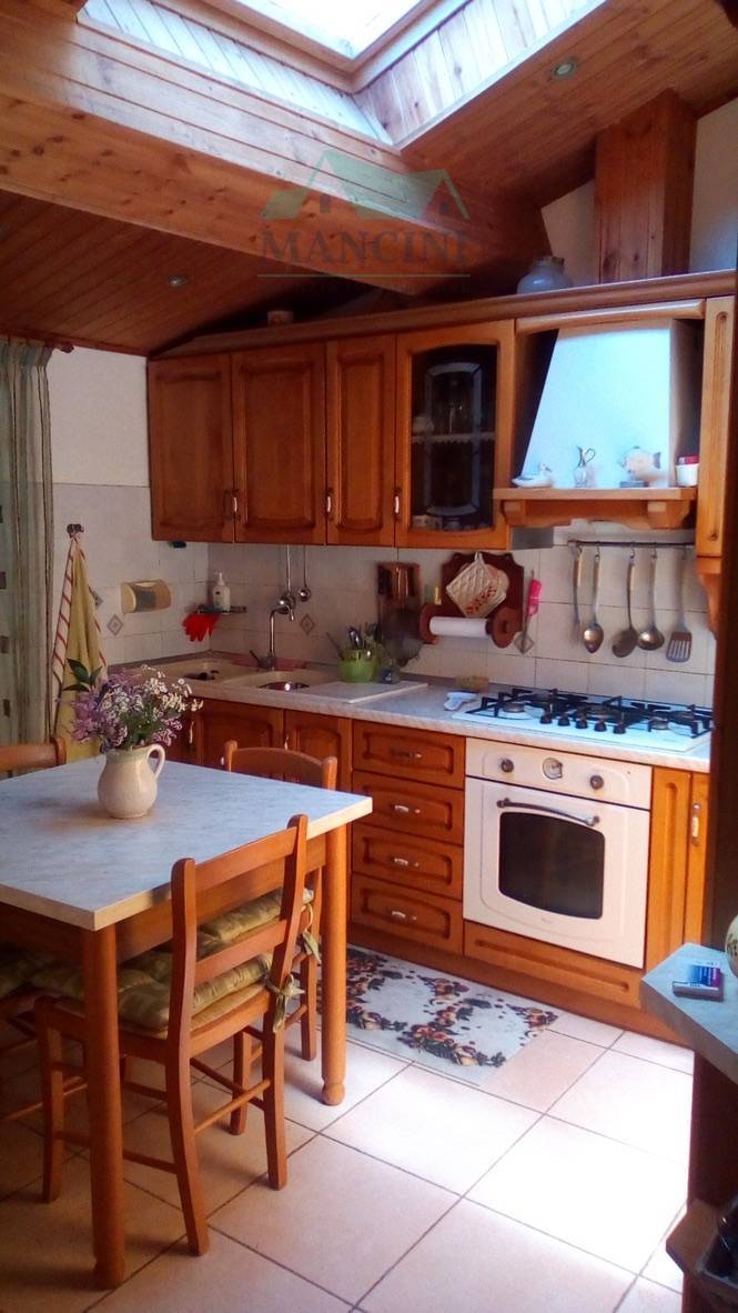 Appartamento in vendita a Montecarotto