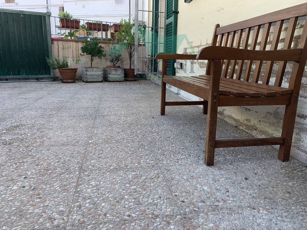 Appartamento in vendita a Jesi, centro zona alta