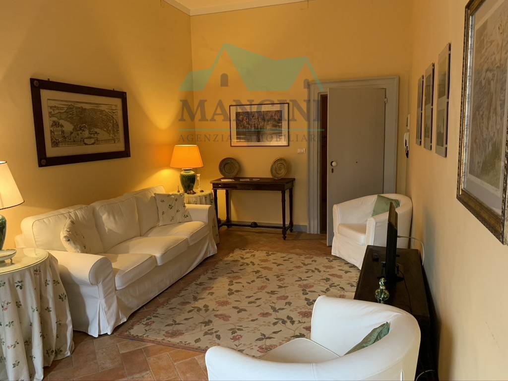 Appartamento in affitto a Jesi, centro zona alta