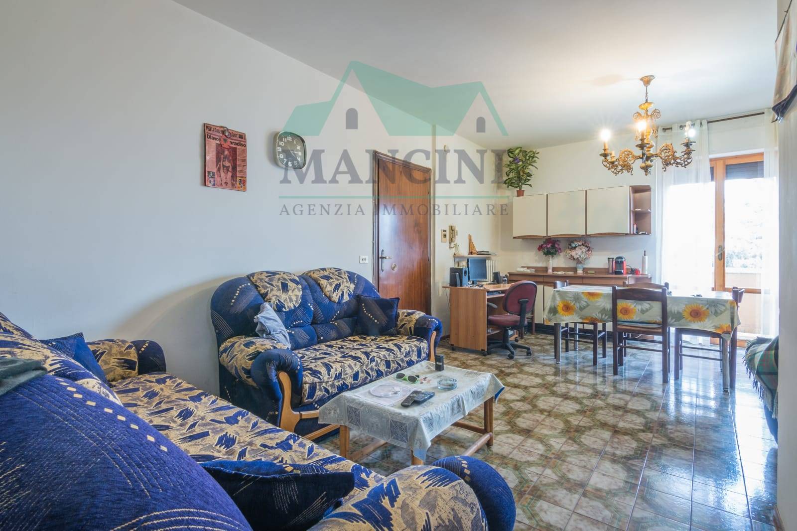 Appartamento in vendita a Cingoli, Balcone delle Marche