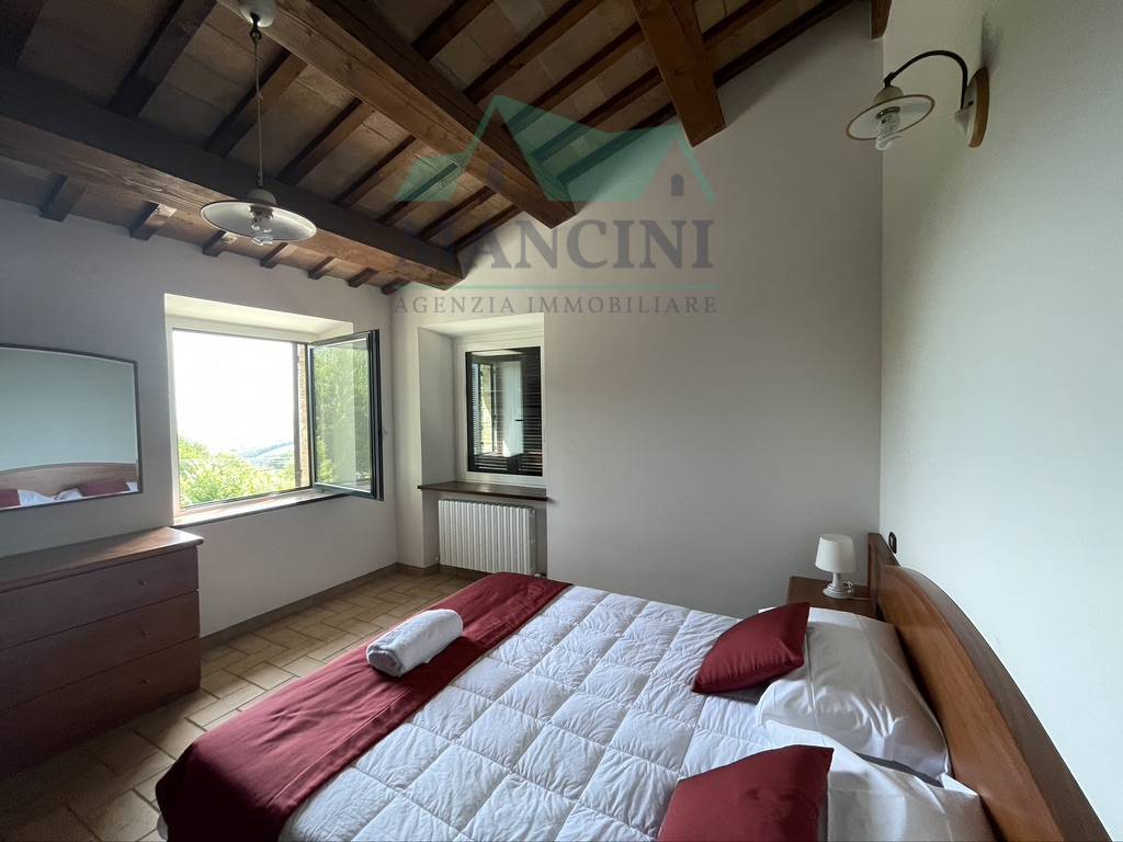 BIFAMILIARE in affitto a Cupramontana