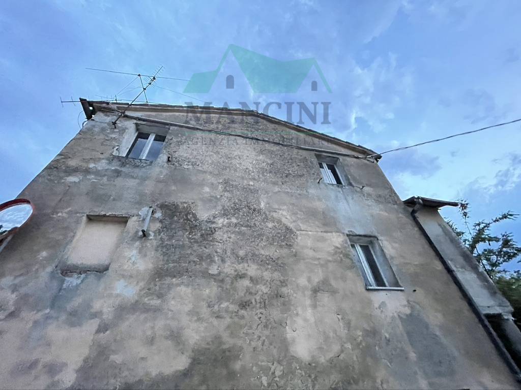 BIFAMILIARE in vendita a Cupramontana, Poggio Cupro