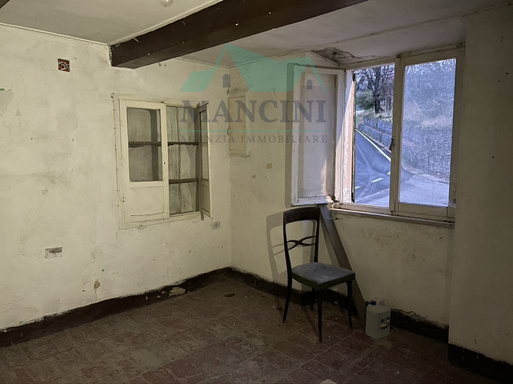 BIFAMILIARE in vendita a Cupramontana, Poggio Cupro
