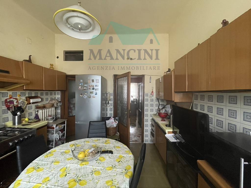 Appartamento in vendita a Jesi, Gallodoro