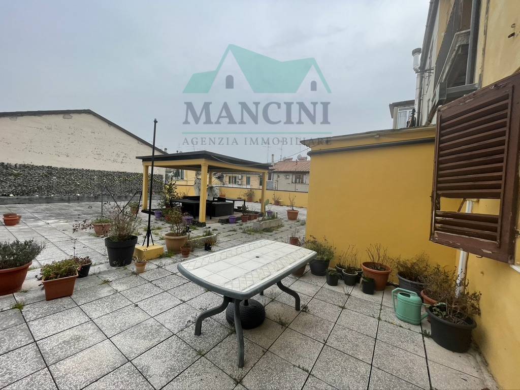 Appartamento in vendita a Jesi, Gallodoro