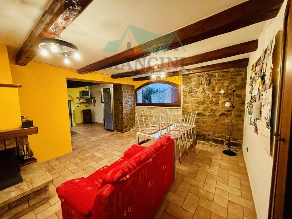 Casa singola in vendita a Serra San Quirico, Forchiusa