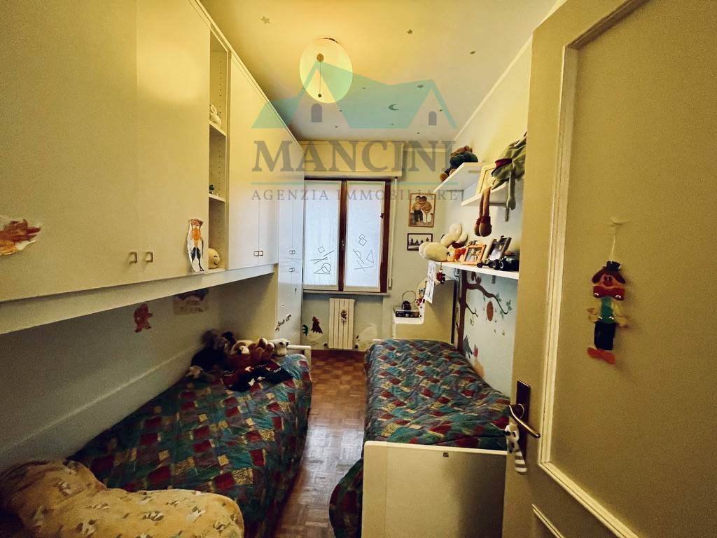 Appartamento in vendita a Jesi, Giardini