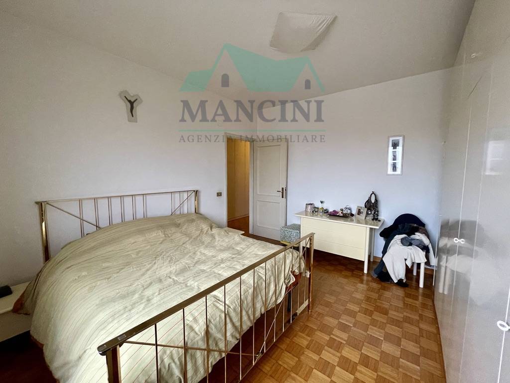 Appartamento in vendita a Jesi, Giardini