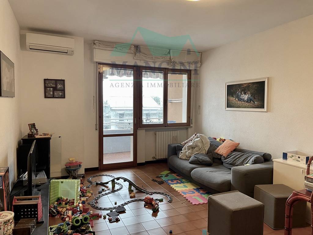 Appartamento in vendita a Jesi, Giardini