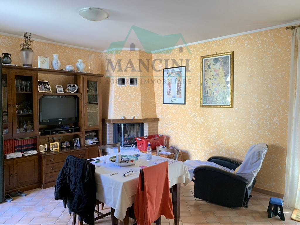 Villette a schiera in vendita a Santa Maria Nuova, Collina