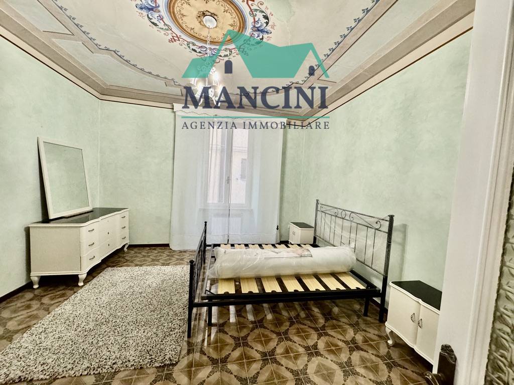 Appartamento in affitto a Jesi, centro zona alta