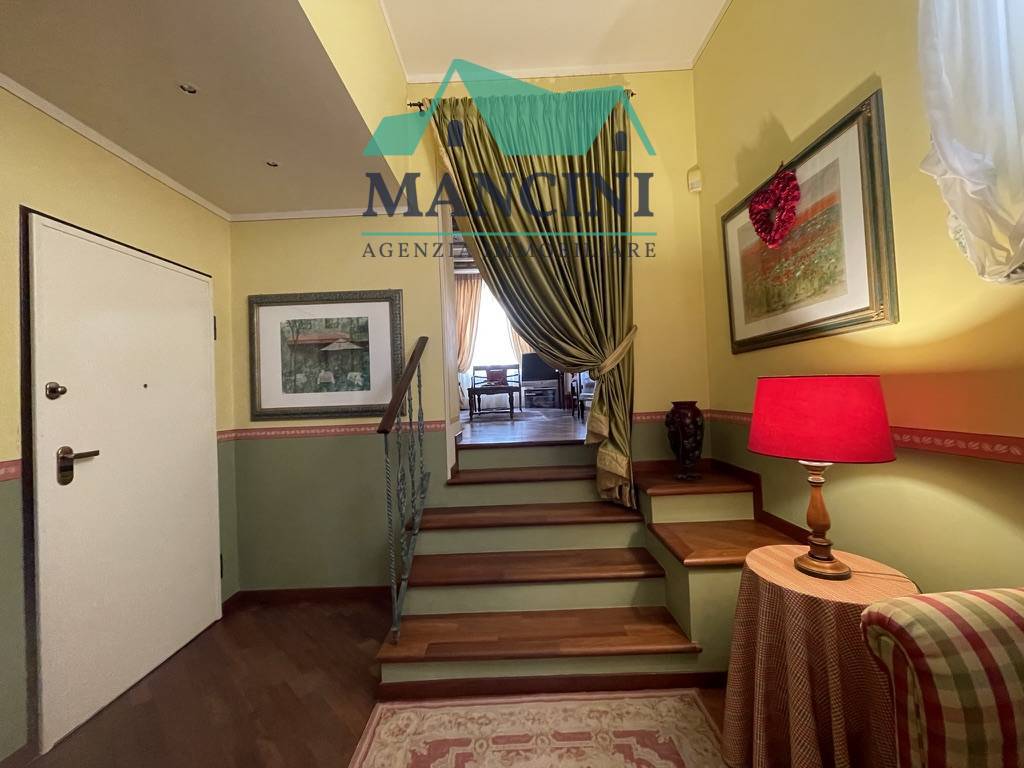 Appartamento in vendita a Jesi, Centro storico