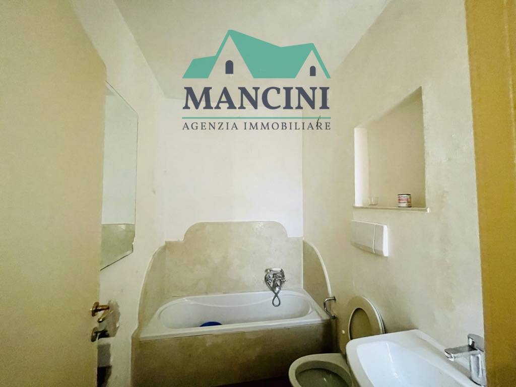 Casa singola in vendita a Jesi, Centro storico