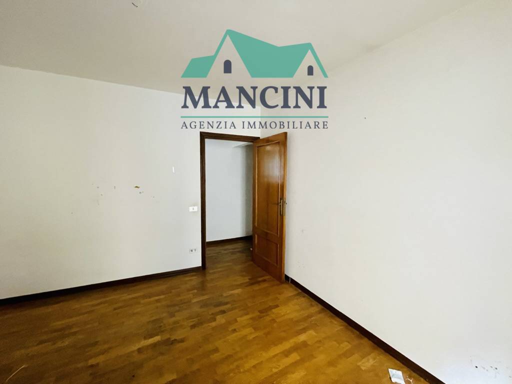 Casa singola in vendita a Jesi, Centro storico