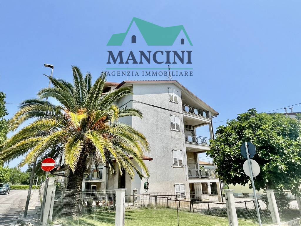 Casa singola in vendita a Monte Roberto, Pianello Vallesina