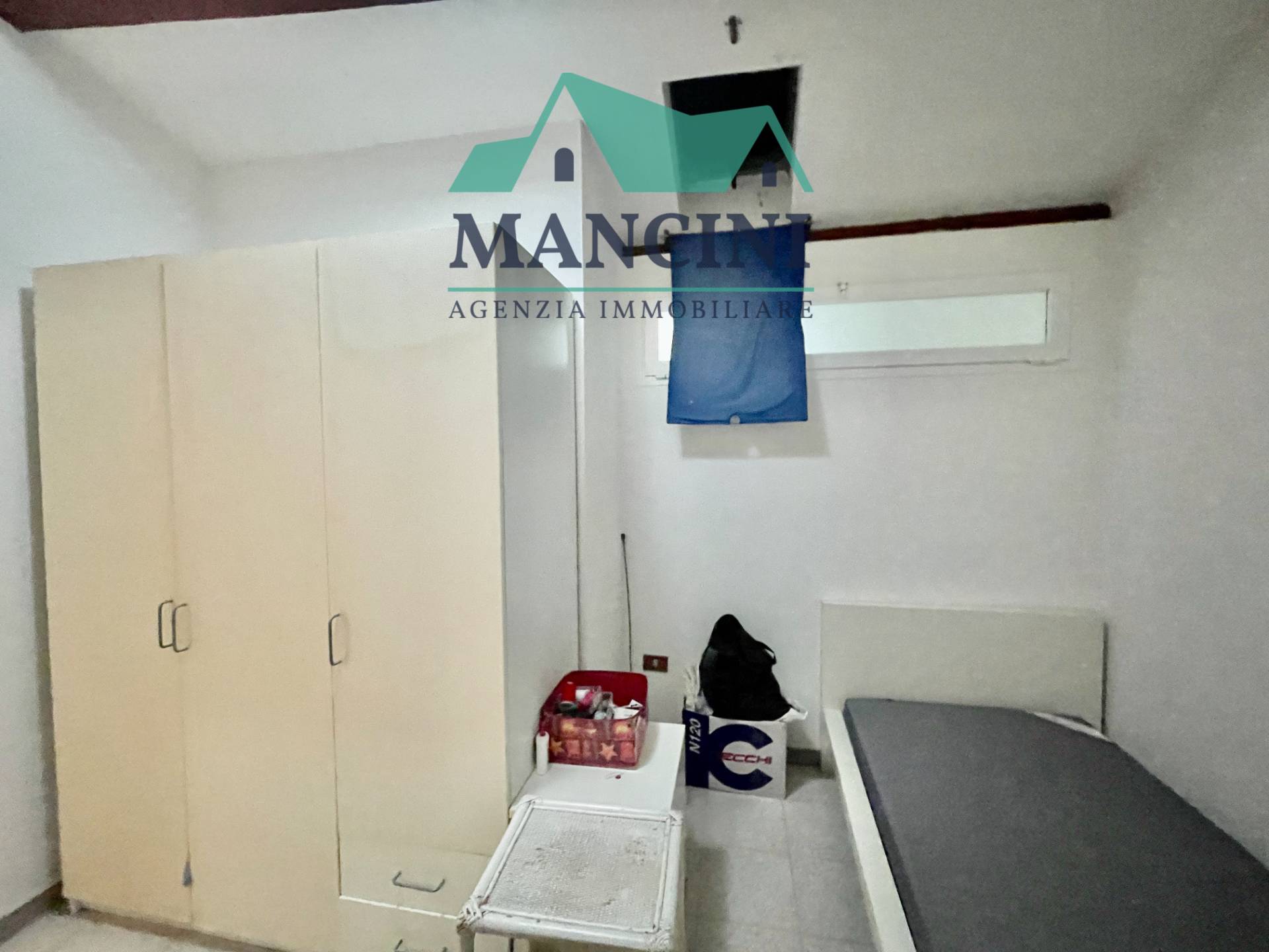 Appartamento in vendita a Jesi, Centro storico