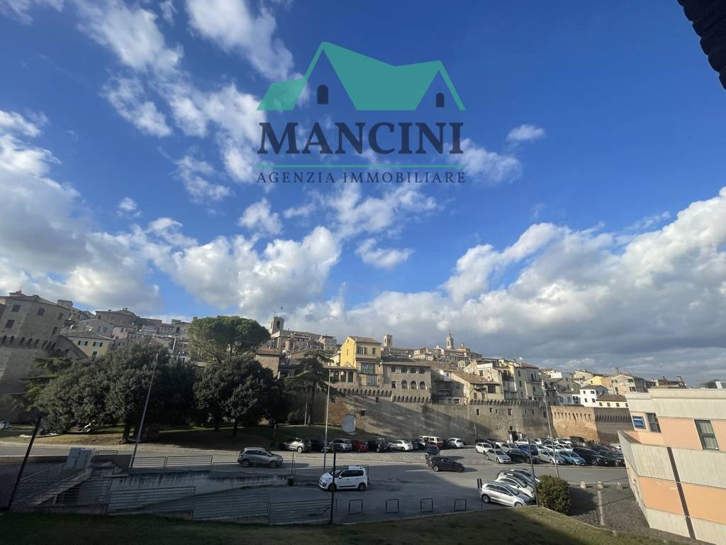 Appartamento in vendita a Jesi, Gallodoro