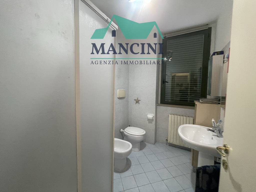 Appartamento in vendita a Jesi, Gallodoro