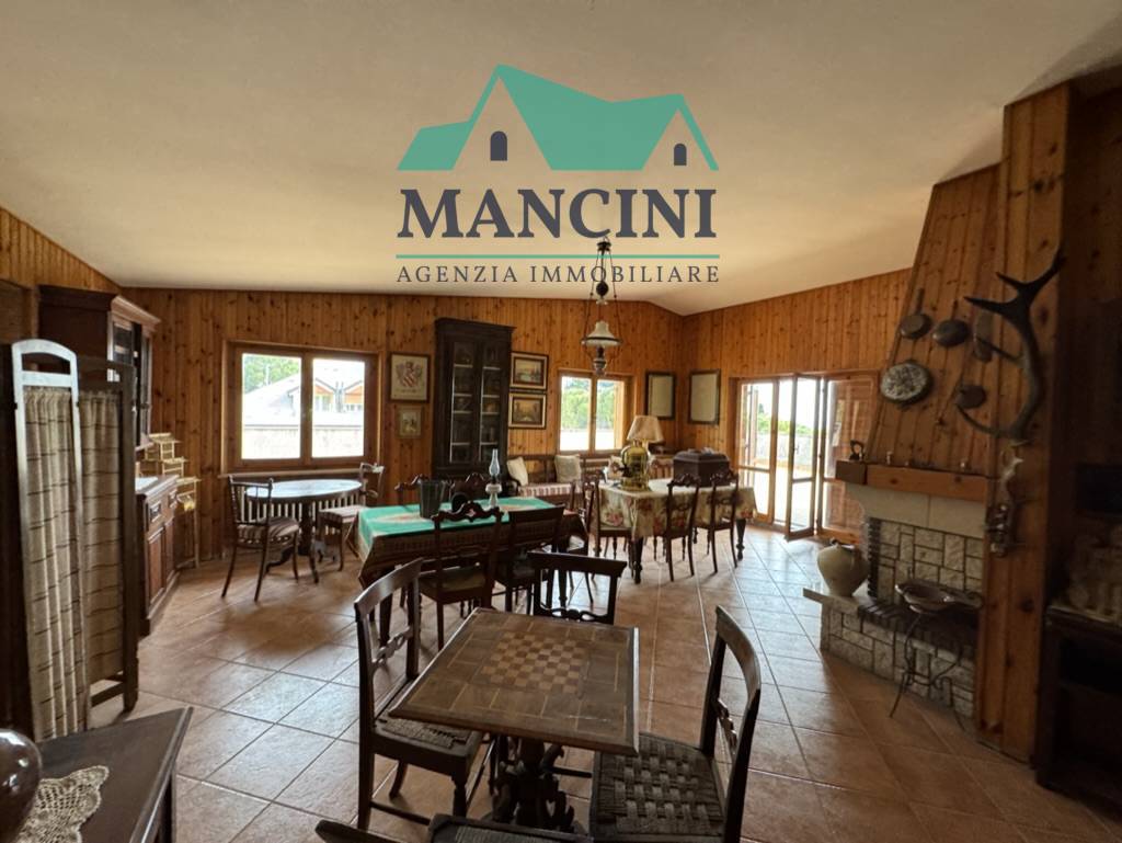 ATTICO in vendita a Monte Roberto, Pianello Vallesina