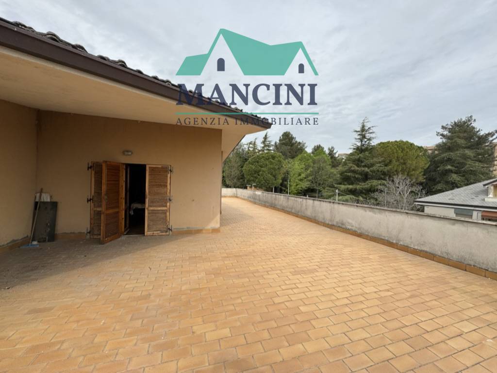 ATTICO in vendita a Monte Roberto, Pianello Vallesina