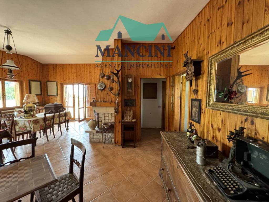 ATTICO in vendita a Monte Roberto, Pianello Vallesina