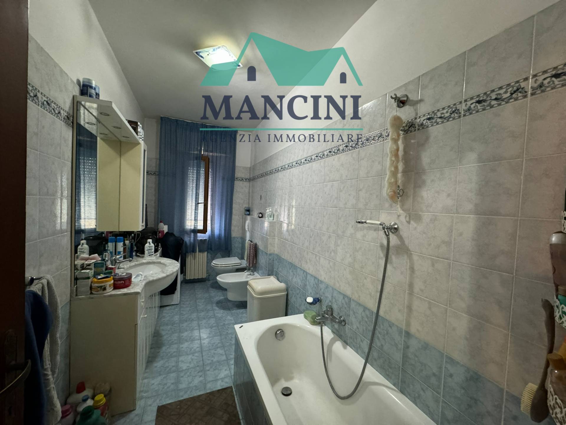 BIFAMILIARE in vendita a Castelbellino, Castelbellino Stazione