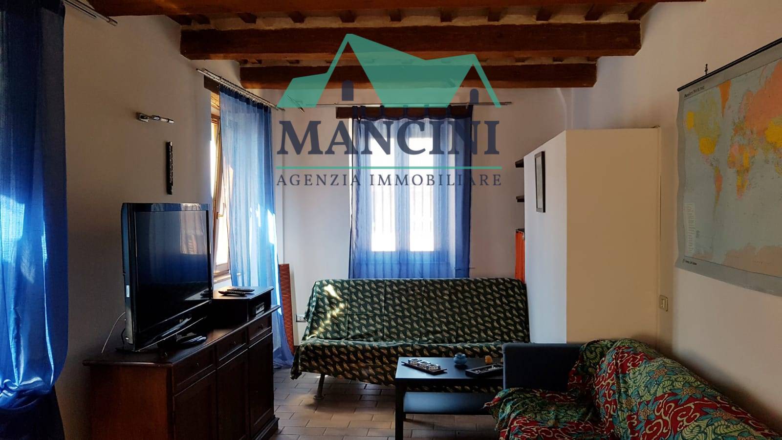 Appartamento in vendita a Jesi, Centro storico