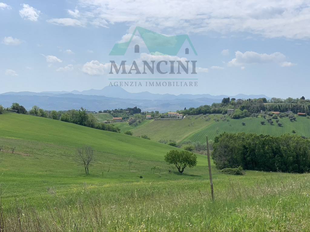 Terreno edificabile in vendita a Jesi, Colle Paradiso