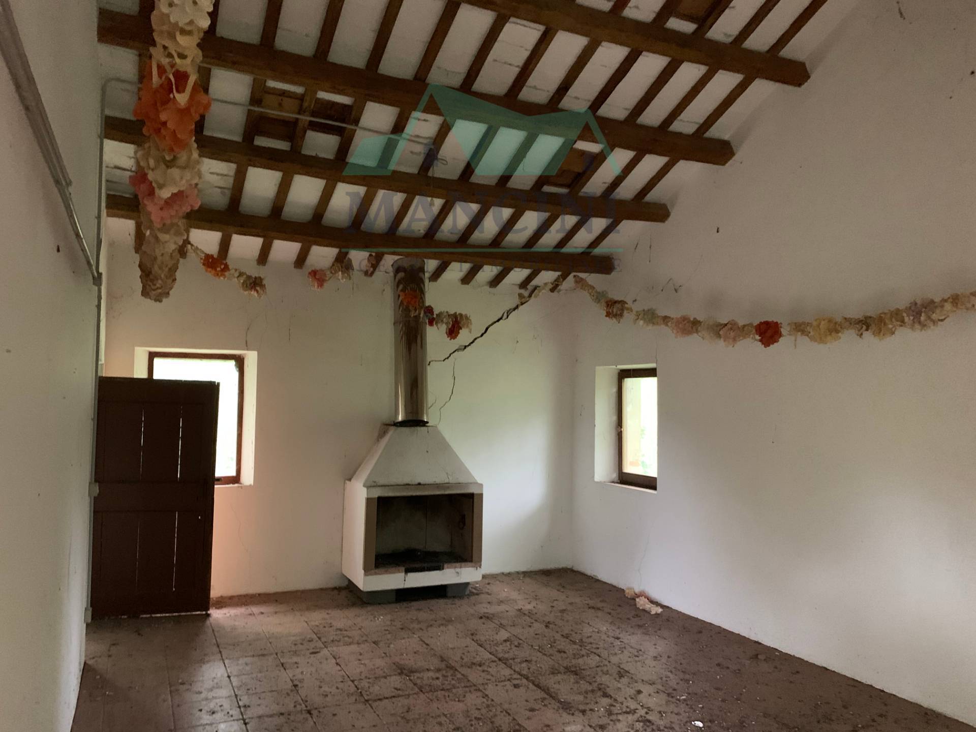 Rustico in vendita a Agugliano, la Chiusa